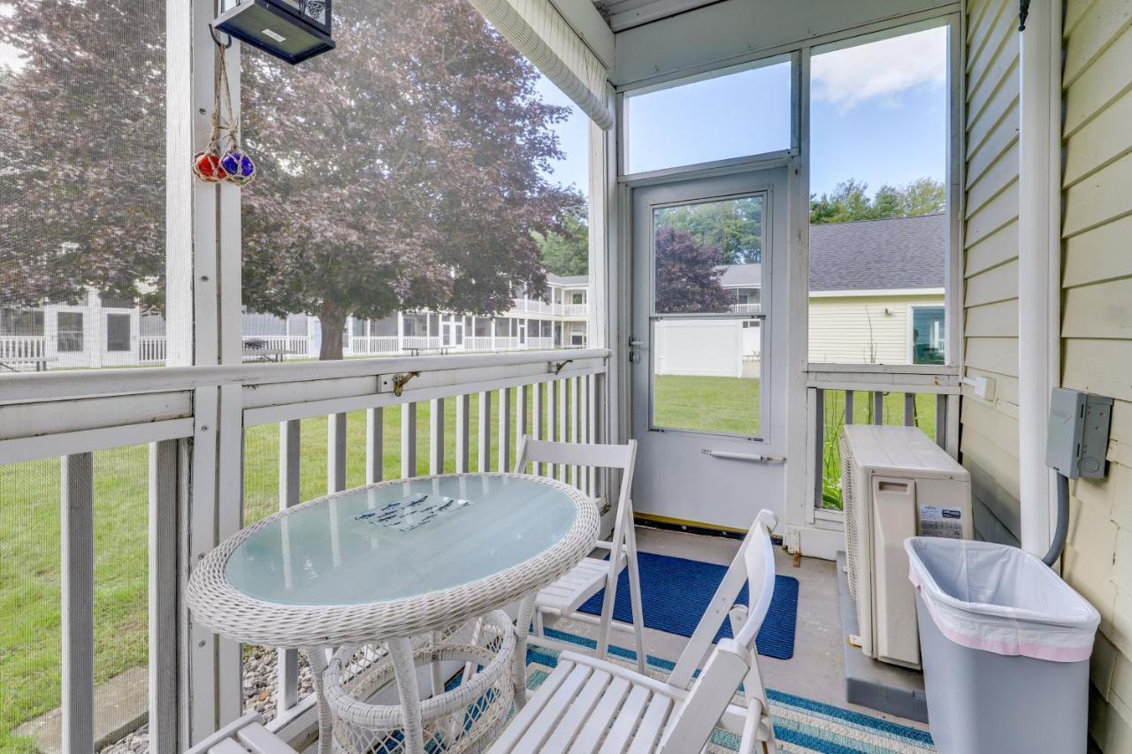 Quaint Condo In Wells With Community Indoor Pool! Exterior photo