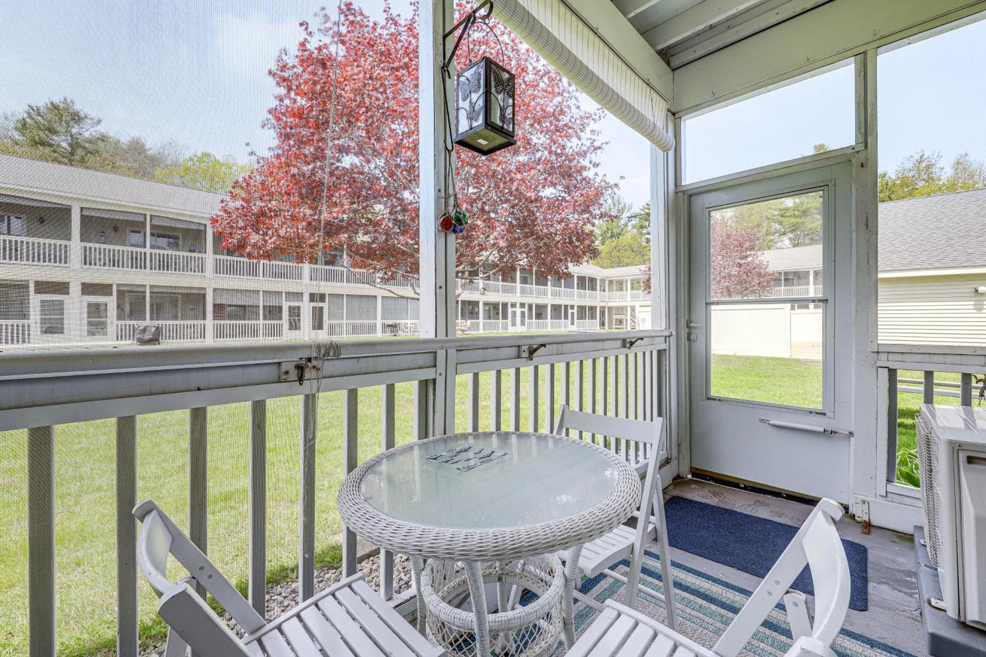 Quaint Condo In Wells With Community Indoor Pool! Exterior photo